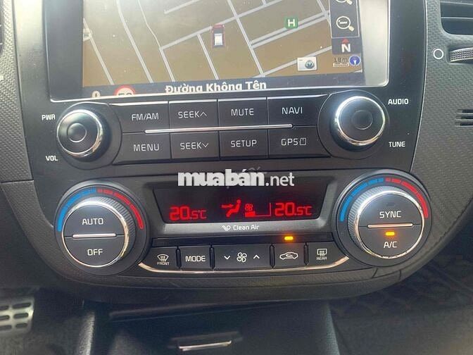 Kia Cerato 2018 2.0 AT Premium - 90 km