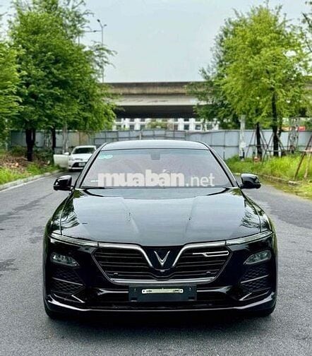 VinFast Lux A2.0 Plus 2022 - 34000 km