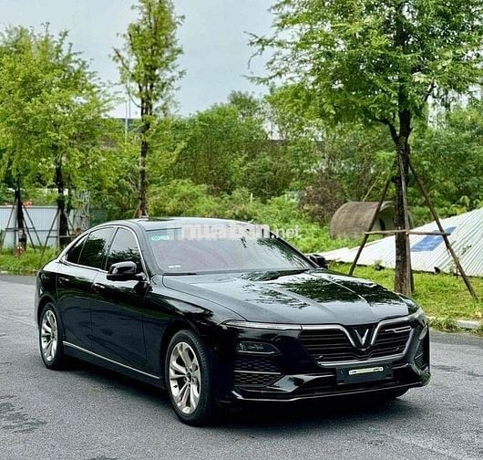 VinFast Lux A2.0 Plus 2022 - 34000 km