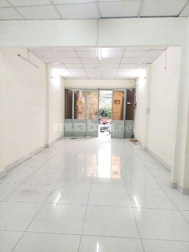 HXH 10m, đường Lạc Long Quân, DT đất 92m², giá 10.9 tỷ, chỉ 100tr/m².