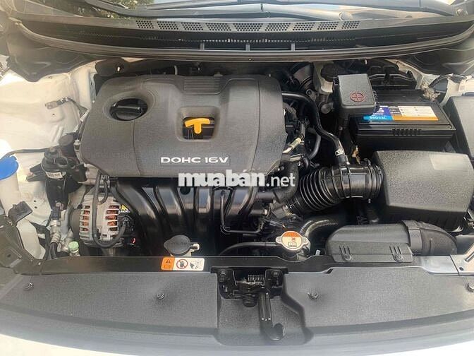 Kia Cerato 2018 2.0 AT Premium - 90 km