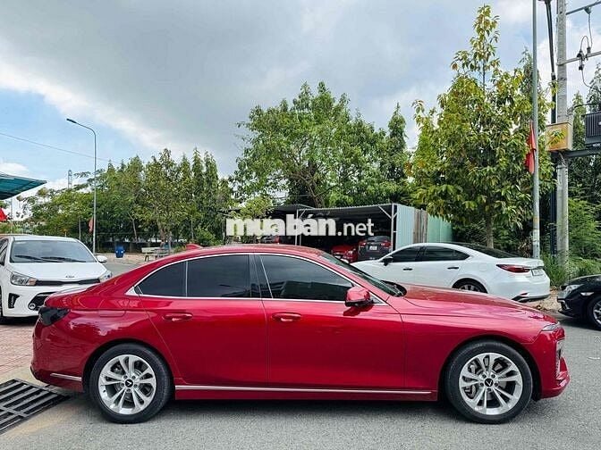 VinFast Lux A2.0 Plus Sản xuất 2021 Siêu lướt ✅