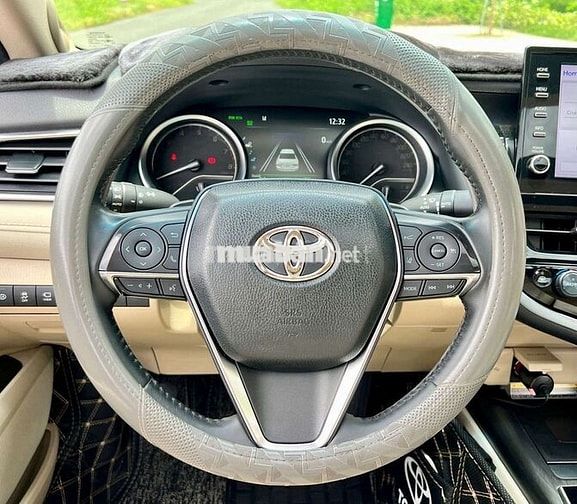 Toyota Camry 2022 2.5 Q - 90000 km