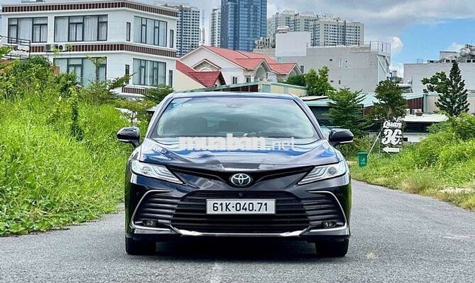 Toyota Camry 2022 2.5 Q - 90000 km