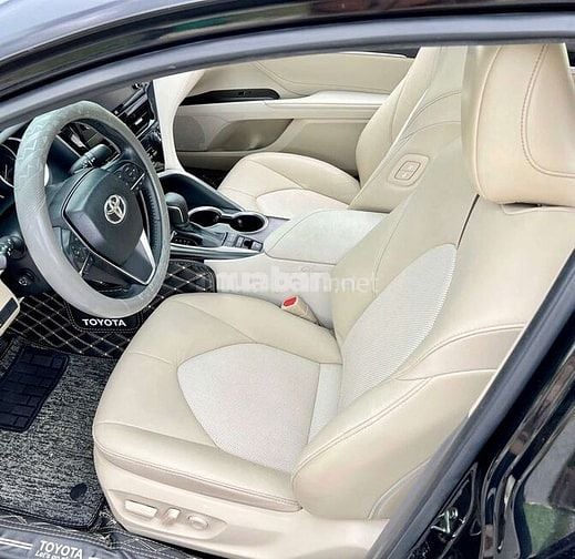 Toyota Camry 2022 2.5 Q - 90000 km