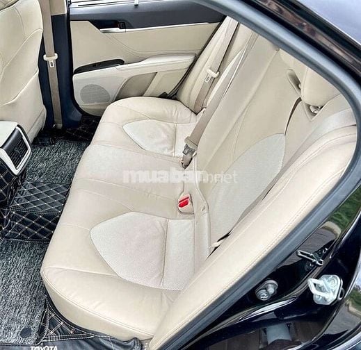 Toyota Camry 2022 2.5 Q - 90000 km