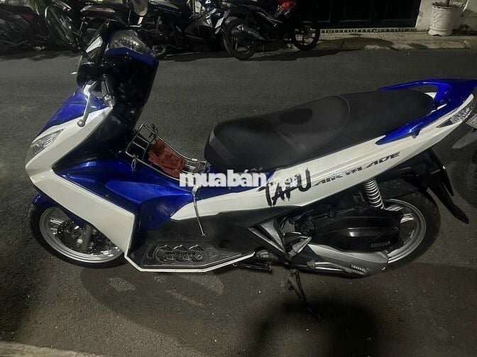 bán xe AB 125 Xe năm đăng ký 2016 màu trắng xanh