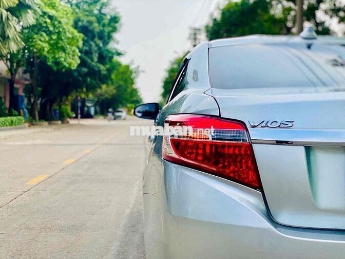 Toyota Vios 2016 bản G cao cấp 72000 km