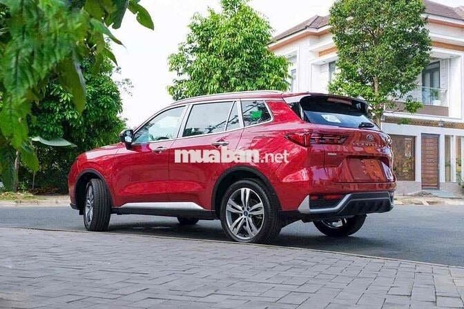 2025 Titanium X 1.5 AT Bank 90%, nhận xe chỉ 200tr