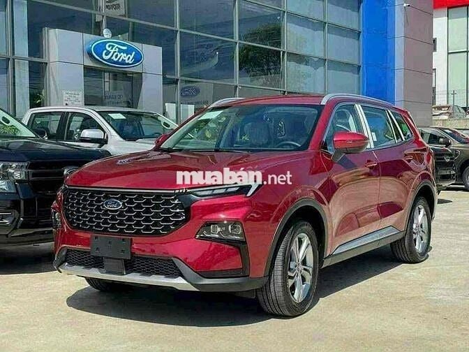2025 Titanium X 1.5 AT Bank 90%, nhận xe chỉ 200tr