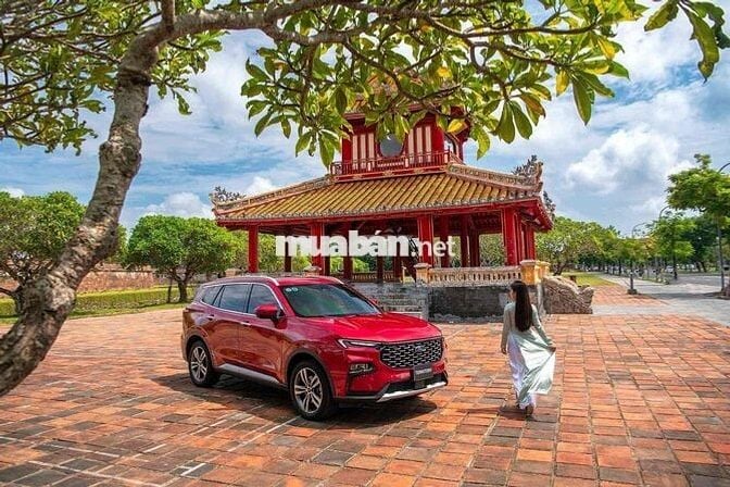 2025 Titanium X 1.5 AT Bank 90%, nhận xe chỉ 200tr