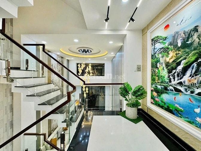 Nhà đẹp, dọn vào ở ngay Minh Phụng, Q6. DT: 56m2 / 2 Tỷ 480. Hẻm 5m