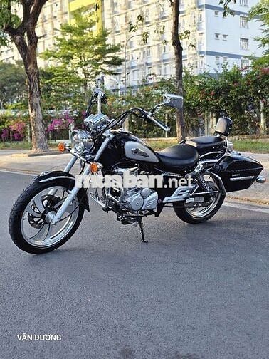 SUZUKI - GZ150A- 2018