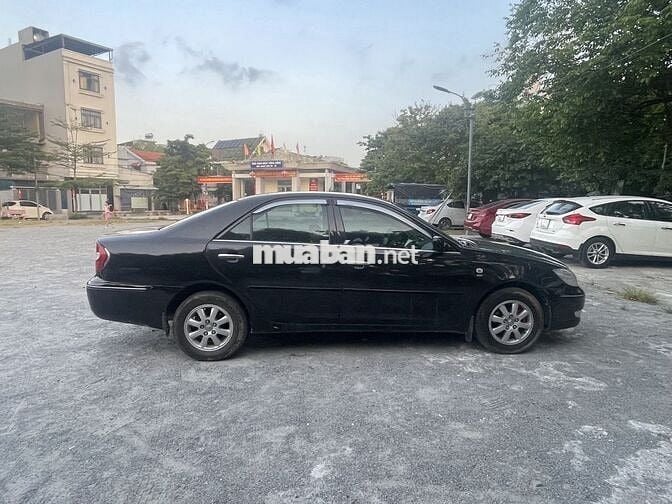 Toyota Camry 2003 2.4G 2003 - 18 km.