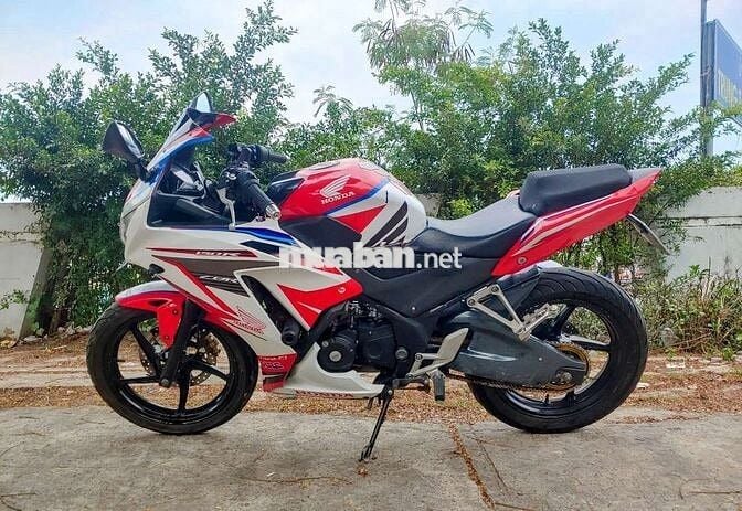 CBR150R 2015 bản nhập INDO