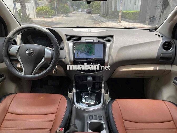 ✅Nissan Navara 2018 EL Premium R 2.5 có nắp thùng