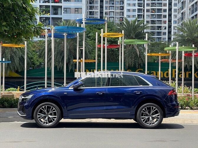 Audi Q8 2020 55 TFSI S-Line Quattro - 27000 km
