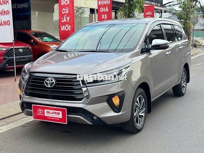 INNOVA 2.0G 2022 stđ odo 3v // Giá còn giảm