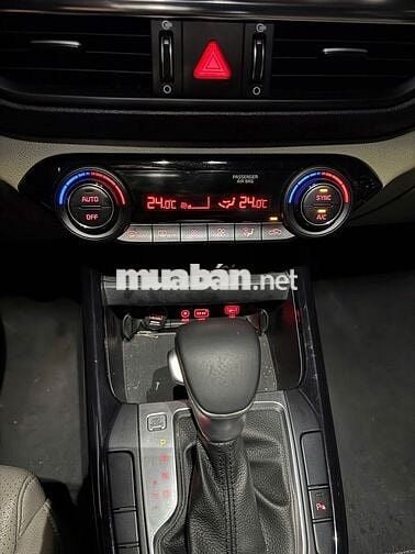 Kia Cerato 2021 1.6 AT LUXURY - 55000 km