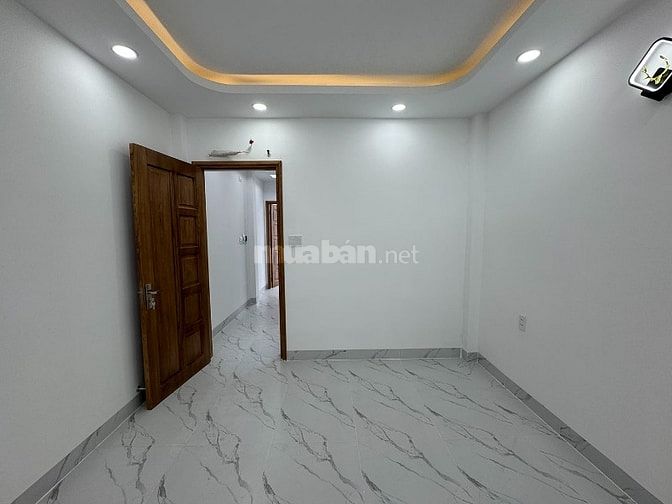 3lầu, mới 100% xe hơi đổ cách nhà 10m khu VIP Nguyễn Văn Đậu gần PĐLưu