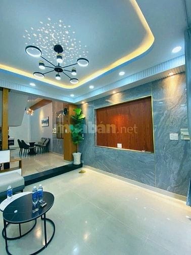 Đi nước ngoài định cư bán gấp nhà ở đường Lương Hữu Khánh, phường Phạm
