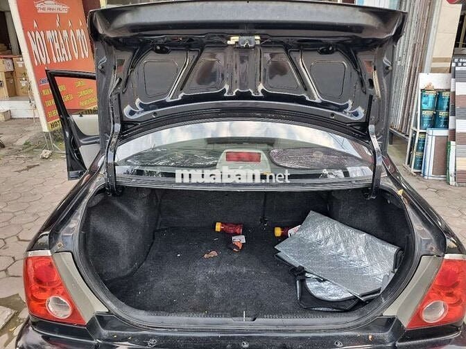 Ford Laser 2003 GHIA 1.8 MT - 180000 km
