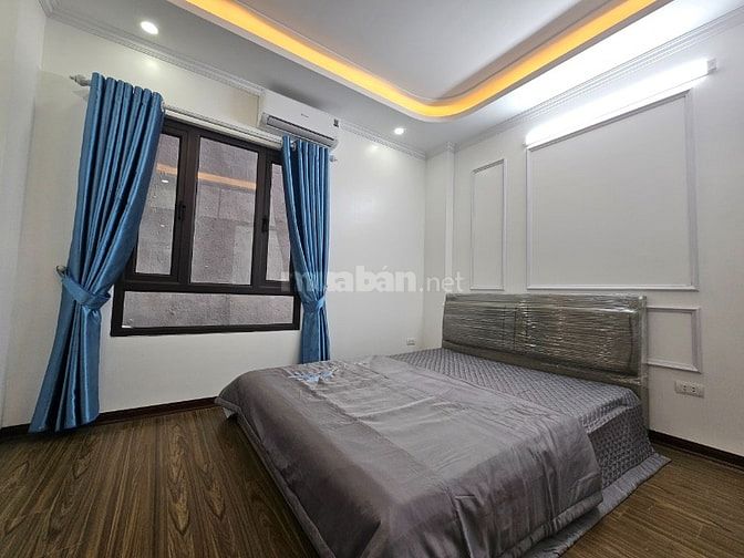 BÁN NHÀ VĨNH HƯNG XÂY MỚI 1 nhà ra mặt PHỐ   58M²  5.5 TẦNG 8PN 9wc