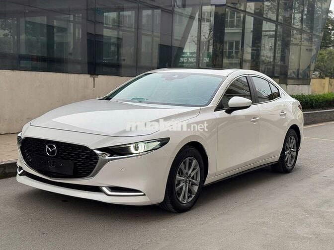 Mazda 3 2022 1.5L Premium - 46000 km
