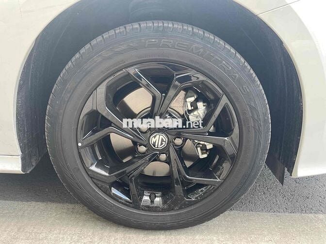 MG MG5 2023 CVT Standard - 9000 km