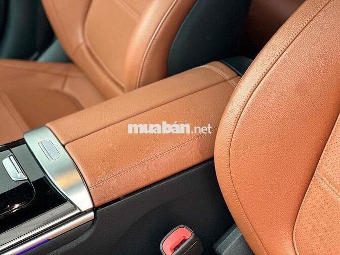 Mercedes Benz C Class 2022 C200 Avantgarde - 40000