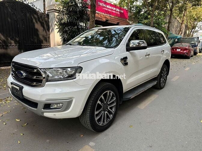 Ford Everest 2018 Titanium 2.0L 4x4 AT - 70000 km