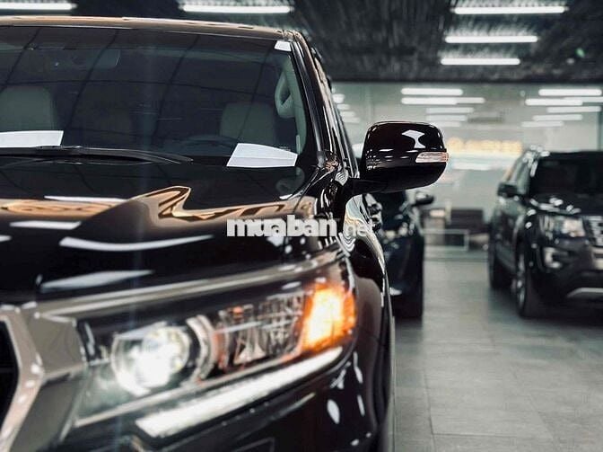 Toyota Land Cruiser Prado 2.7VX Model 2021 đẹp