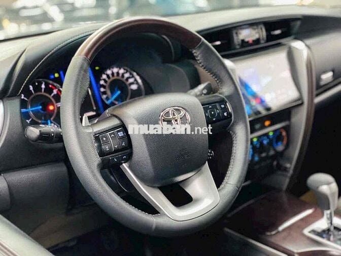 Toyota Fortuner 2020 2.4AT 4x2  - 63000 km