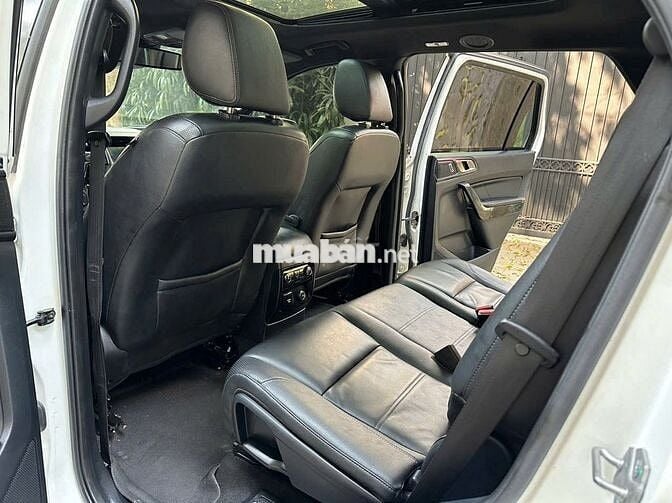 Ford Everest 2018 Titanium 2.0L 4x4 AT - 70000 km