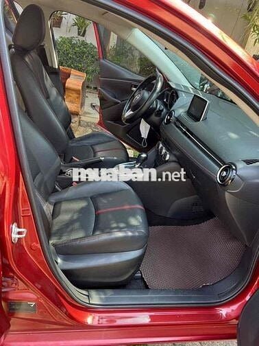 Mazda 2 2016  1.5 AT Sedan - 34000 km