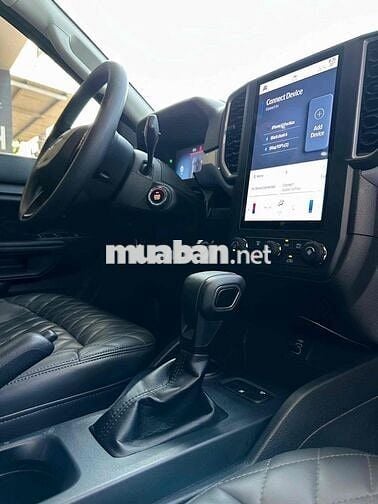 Ford Ranger 2023 XLS 4x2 AT nhiều đồ chơi