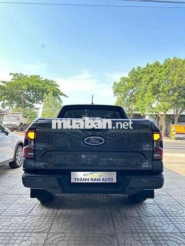 Ford Ranger 2023 XLS 4x2 AT nhiều đồ chơi