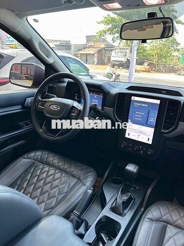 Ford Ranger 2023 XLS 4x2 AT nhiều đồ chơi