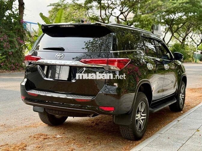 Toyota Fortuner 2.7V 4x2 2018 siêu lướt