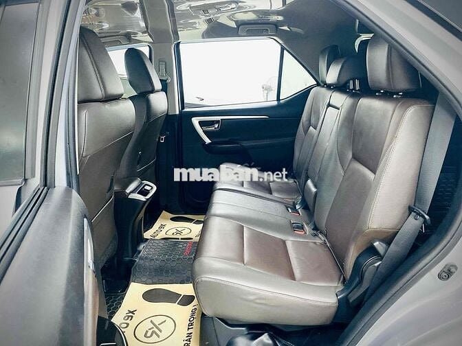 Toyota Fortuner 2.4AT 4x2 2020 siêu chất