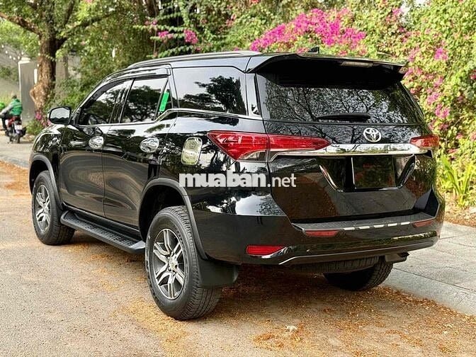 Toyota Fortuner 2.7V 4x2 2018 siêu lướt