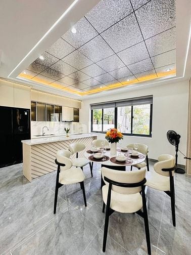 NHÀ MẶT TIỀN TRUNG TÂM TP.THỦ DẦU MỘT GIÁ 3.2TY NHƯ HÌNH