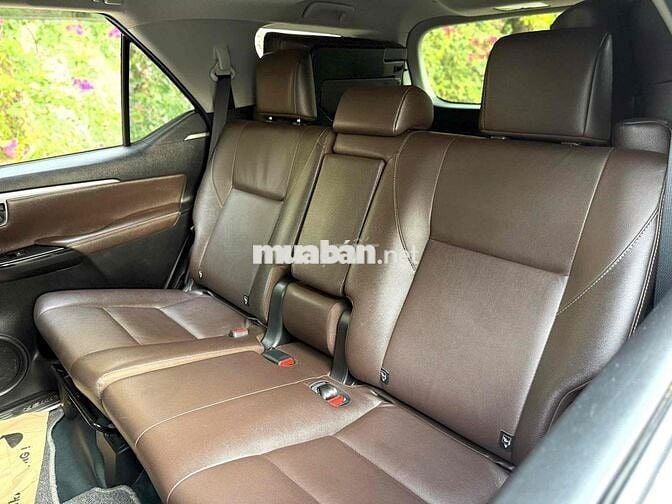 Toyota Fortuner 2.7V 4x2 2018 siêu lướt