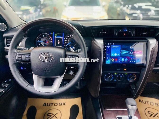Toyota Fortuner 2.4AT 4x2 2020 siêu chất
