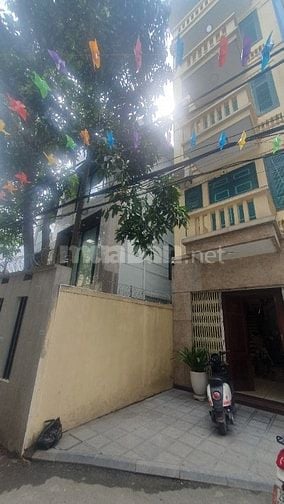 Chính Chủ Bán Nhà 472/55 Lạc Long Quân Tây Hồ 5 Tầng Giá 18 Tỷ TL