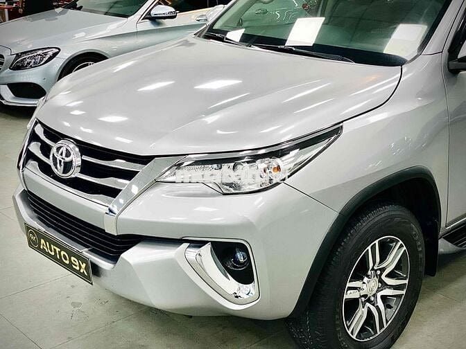 Toyota Fortuner 2.4AT 4x2 2020 siêu chất