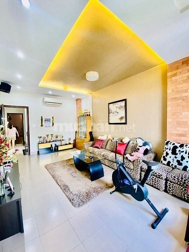 Bán nhà 62/ Trương Công Định, Hẻm 7C, 80m2 vuông, 4T BTCT chỉ 11,59 tỷ