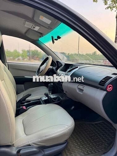 Mitsubishi Triton 2013 GLS Class 4x4 AT