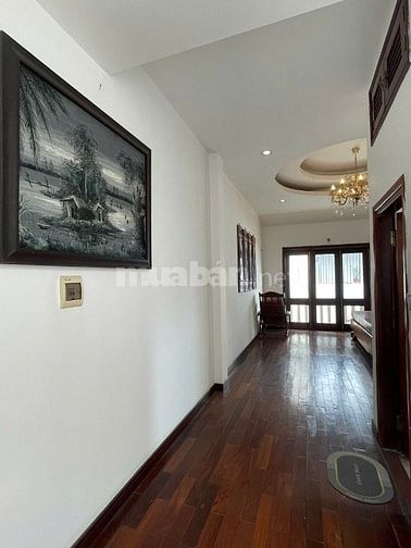 Chính Chủ Bán Nhà 472/55 Lạc Long Quân Tây Hồ 5 Tầng Giá 18 Tỷ TL