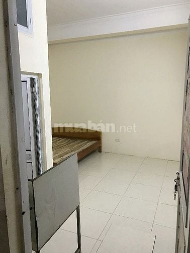 Cho thuê phòng trọ ở Quan Hoa, Cầu Giấy đủ nội thất, không chung chủ